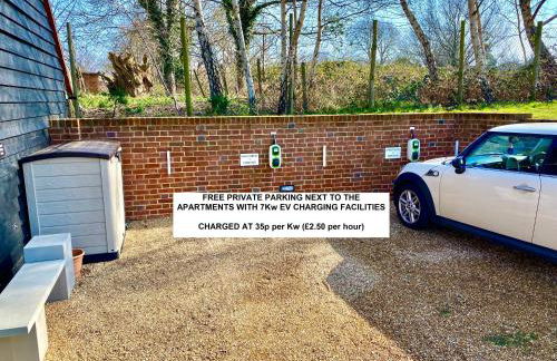 Hillside Farm Barn Apartments - Photo 29