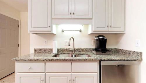 Pet Friendly condo, walk to the Masters - Foto 2, Other