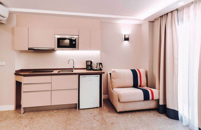 GBH Hotel-Apartamentos Posidonia - Photo 9