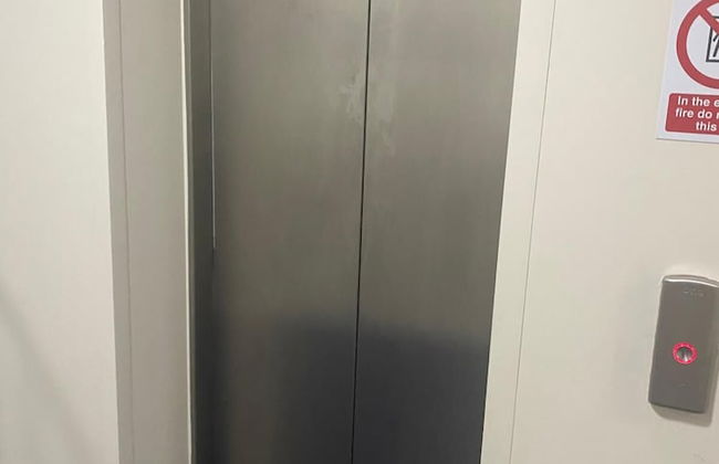 Impeccable 2-bed Apartment in London - Foto 36