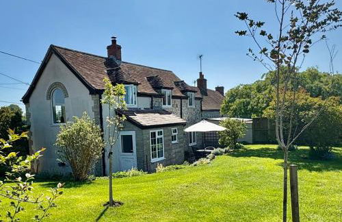Charming modernized country cottage Near Mere, Wiltshire - Foto 2