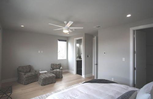 Spacious 4BR Home, 2 min to Market Center DART, Near Uptown, Medical District, Oak Lawn - Foto 4