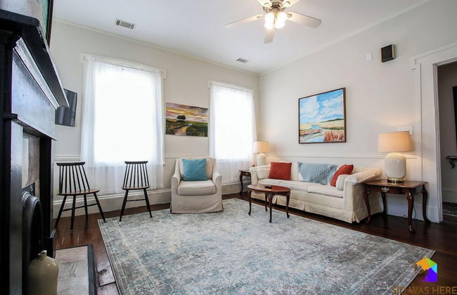 Artist's House Upper Apt Walk to Forsyth - Photo 53