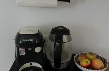 Zentrales und renoviertes Apartment nähe Medienhafen mit Balkon - Foto 13