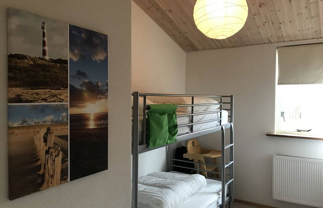 Holiday Home With Private Garden by the sea - Foto 4