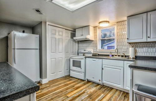 The Vibrant Victorian Hot Tub & Fire Pit in OCC - Foto 9