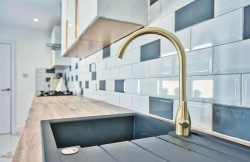 AV MODERN HOMES-House for 7 Guests near City Centre - Foto 24