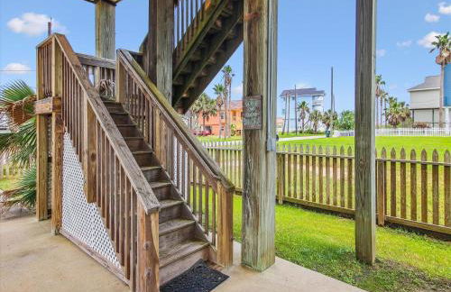 Sunny Beach Sandcastle Cottage by Ryson Vacation Rentals - Foto 29