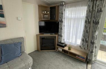 Boggy Creek - lodge with hot tub - Photo 32