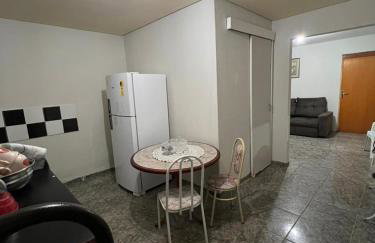Casa próximo a UFR - QUARTO SALA E COZINHA EQUIPADA - Foto 5