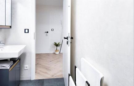 ALFA Stuttgart Mikro-Apartment 2 Betten Küche Bad l SmartTV WIFI l Porsche & Bosch l 2 Beds Kitchen Bath BS21A1 - Foto 6