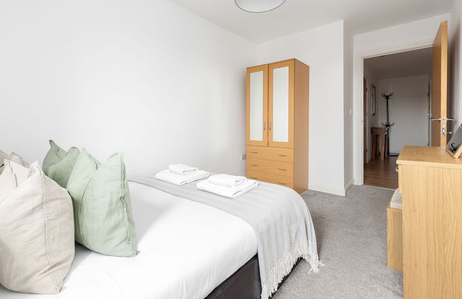 Premium 2 Bed Flat near Colindale Station - Foto 6