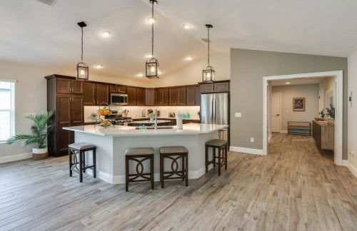 Golf Cart and Preserve View The Villages Retreat! - Foto 7