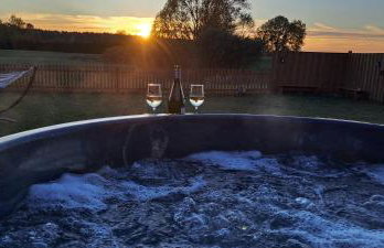 Domek letniskowy ze stawem - Foto 30