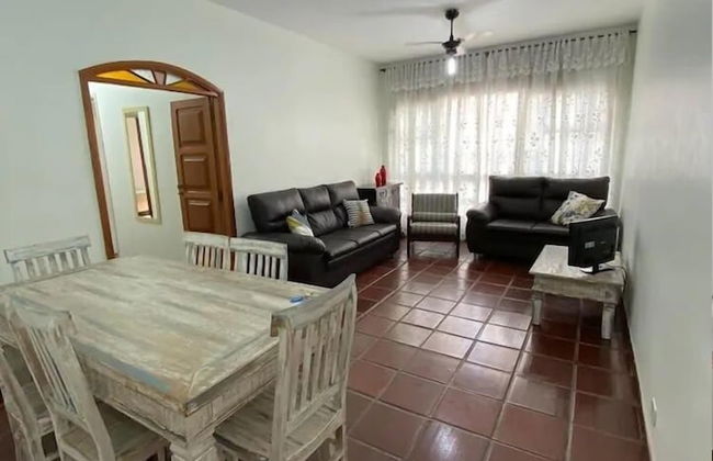 Apto na Enseada a 50 metros da praia - Foto 10