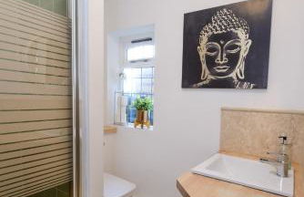 Deluxe 2 Bed Versace Bungalow Hot Tub, Sky TV, Cinema Screen Saffron Walden - Foto 27