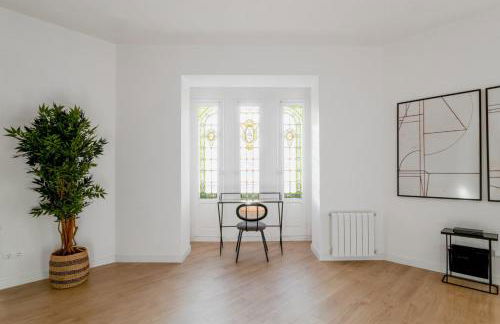 3 bedrooms 3 bathrooms furnished - Salamanca - Modern and bright - MintyStay - Photo 5