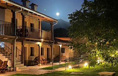 APARTAMENTOS DOÑA JIMENA DEL AMBROZ 4 Estrellas complejo único en el centro del pueblo - Foto 47