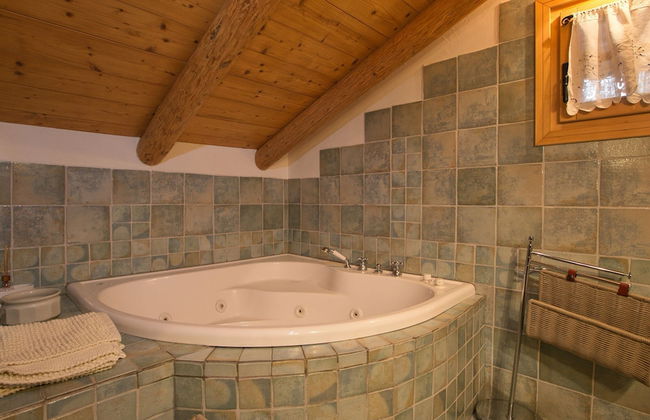 Typical Cottage in Bellamonte Italy With Bubble Bath - Foto 37