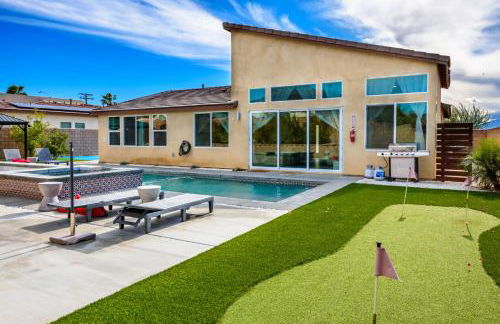 #Marbella Lane - Desert Dream Pool Spa & Games - Photo 58