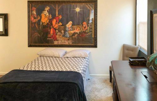 Rio Bravo Country Club Home in Bakersfield with Pool - Photo 26