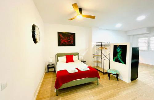 Completo y bello apartamento en Málaga - Photo 2