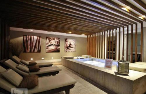 4083 - Em frente ao Hospital Albert Einstein e Estádio do Morumbi - Foto 48