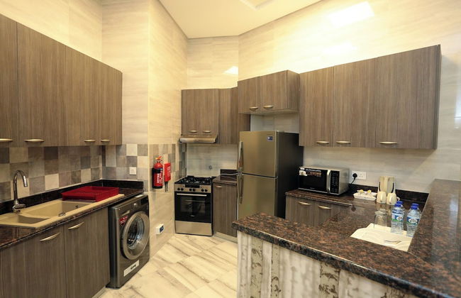 Marbella Executive 2 Bedrooms - Photo 14