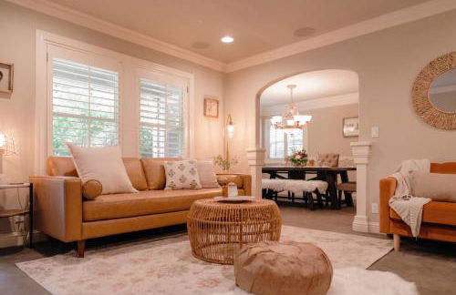 Luxury House, Walk to Downtown or Pioneer Park - Photo 7