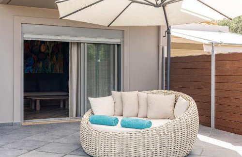 Boutique Saline Apartments - Green - Photo 14