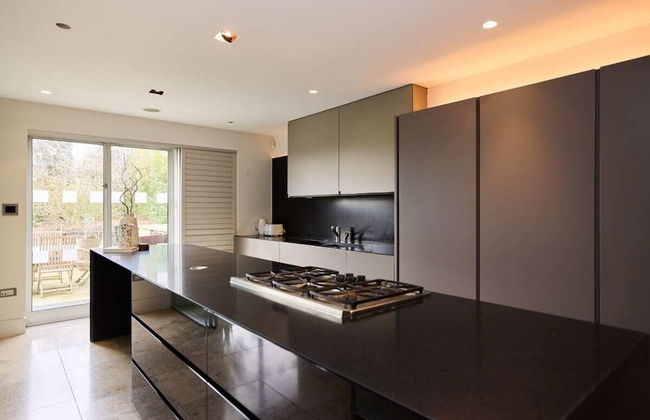 The Hampstead Garden Hideaway - 5bdr Home With Pool and Garden - Foto 3