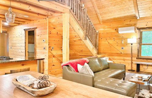 Adirondack Mountain Cabin with Hot Tub, Near Whiteface, Lake Placid, Fire Pit, Game Rm - Foto 14