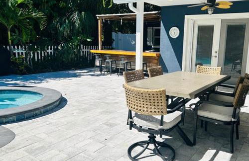 Beautiful home with large pool! Close to the beach! - Foto 36