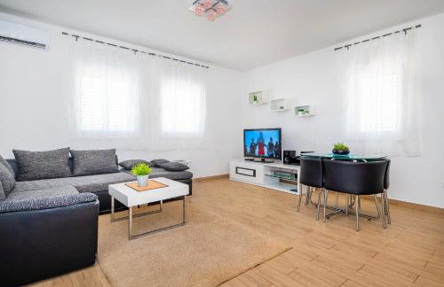 House Goran - Photo 37