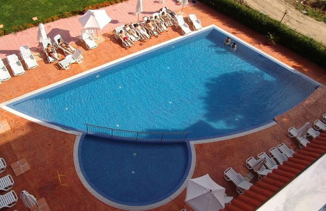 Apart-hotel Happy - Photo 22