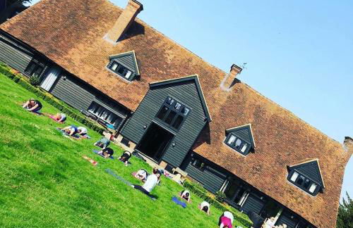 Period Luxury Converted Barn Windsor/Maidenhead - Perfect for family groups - Foto 76