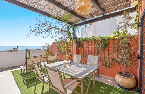 Mar de fondo en Pedregalejo - Photo 1