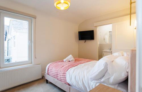 111 By Mayfair - Luxurious 12 Bedroom House, Portrush - Foto 47