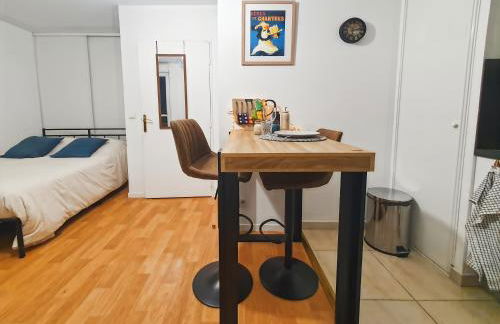 Parenthèse confortable avec balcon et parking - Foto 9