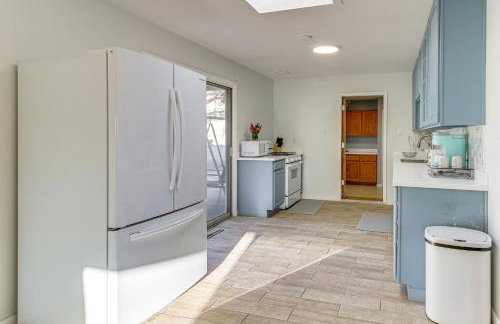 Cozy Home with Grill and Games in Albuquerque! - Photo 9