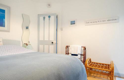 Chearsley Cottage - Photo 5