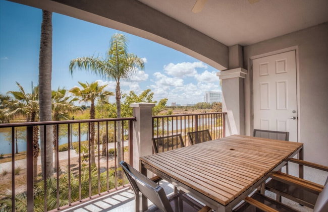 Beautiful LAKEVIEW Deluxe Condo Near Theme Parks - Foto 33