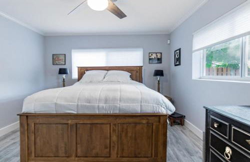 Spacious Fort Lauderdale HEATED Pool House, Grill and Beach 2.9 miles - Foto 21