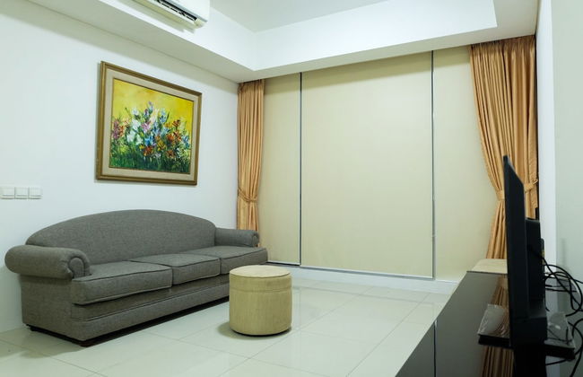 Cozy and Elegant 2BR Kemang Village Apartment - Foto 29