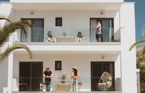 Essentia Vita Comfy Suites - Photo 11