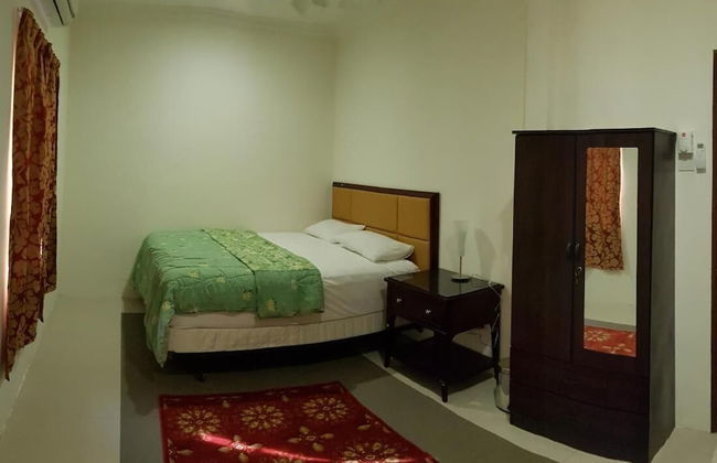 Mri Homestay Sg Buloh - 3 Br House Ground Floor With Centralised Private Pool - Foto 5