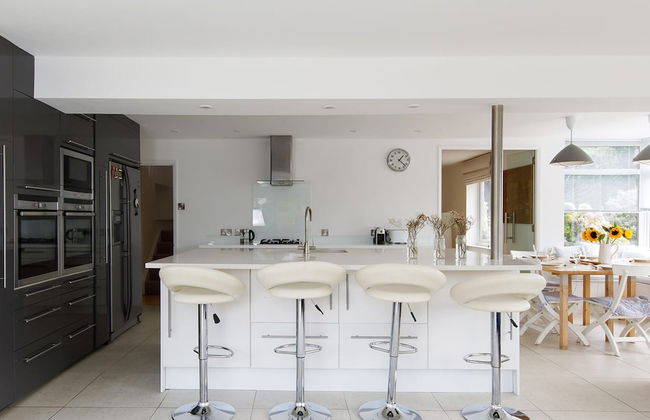 Secluded Rural Retreat Close to Beach - Sleeps 12 - Foto 2