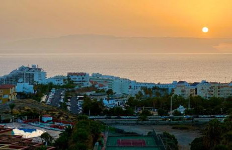 Costa Adeje - Amazing Ocean And Teide View - Fast WiFi, Air Con - Photo 34