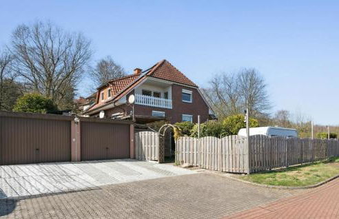 2 Bedroom Stunning Apartment In Rehburg-Loccum - Photo 9