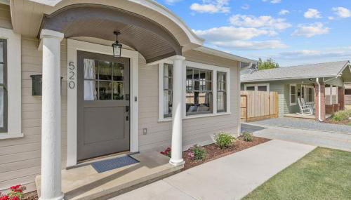 2 bed, 2 bath, historic beauty, walk downtown - Foto 4